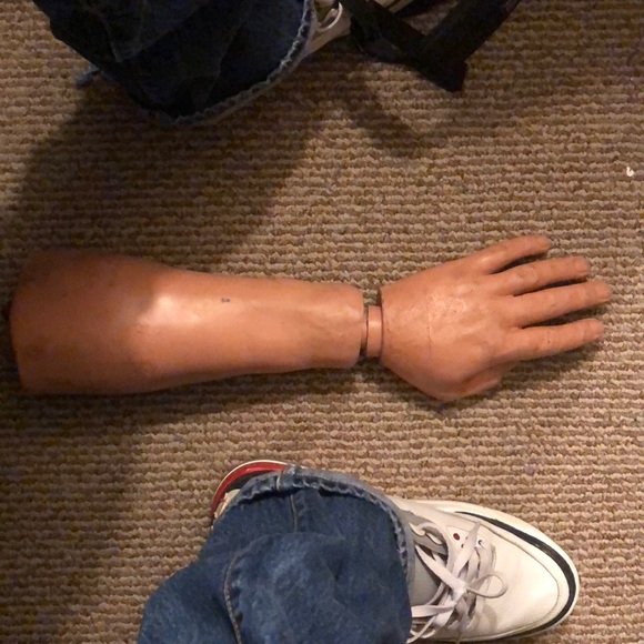 Dummy Arm - Picture 1 of 4
